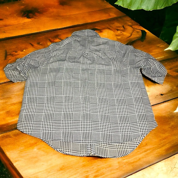 TORRID Madison Georgette Button-Down Shirt- 3 - Picture 3 of 8